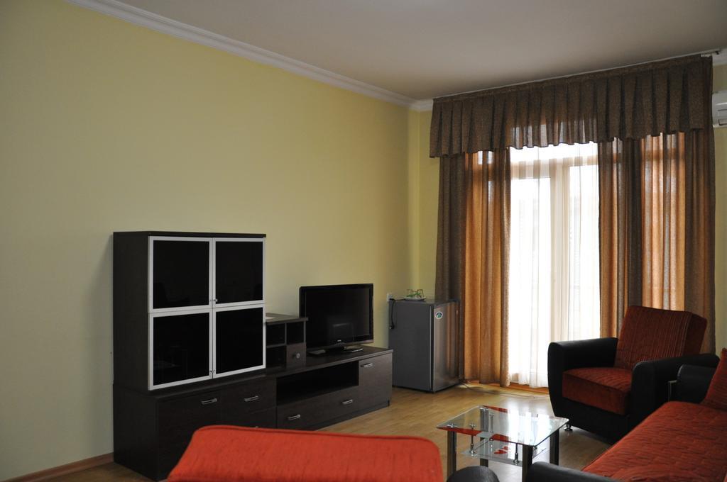 Prestige Hotel Batoumi Chambre photo
